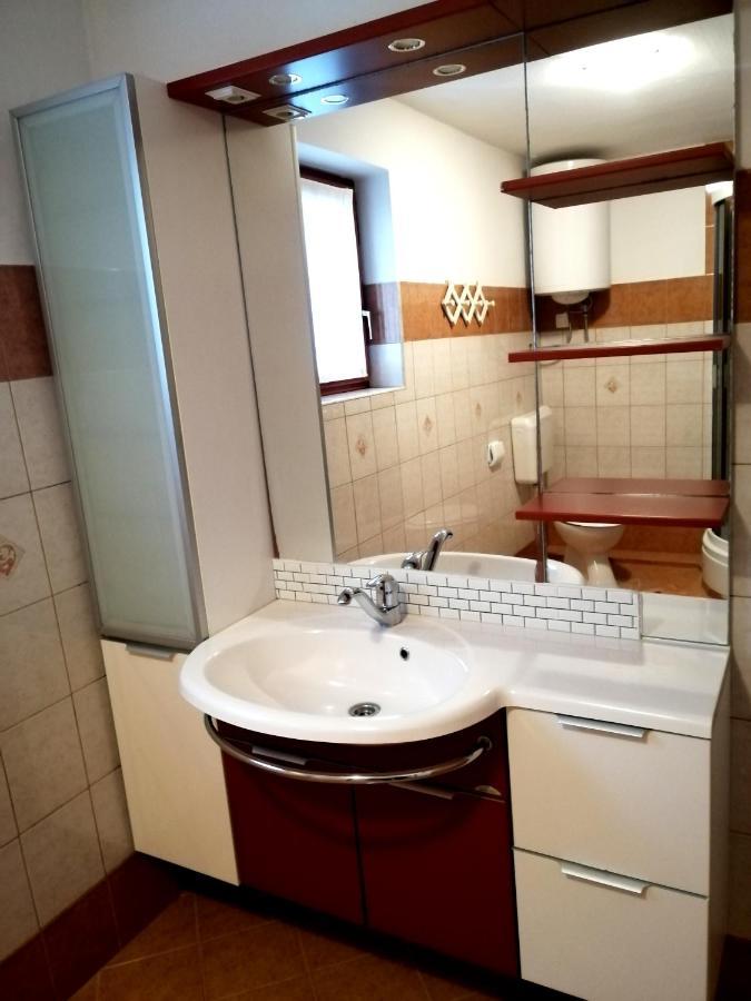 Apartmaji Renc Rence Exteriér fotografie